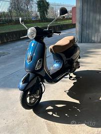 Vespa XL 150 2011