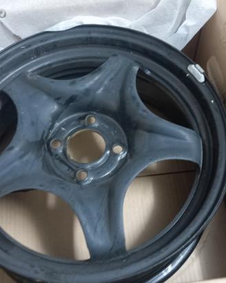 4 cerchioni e copricerchioni per Sandero stepway