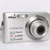 Fotocamera Digitale Nikon