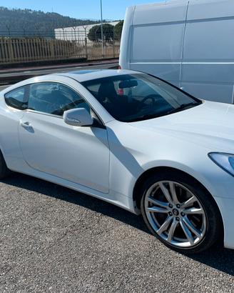 Hyundai Genesis Coupe