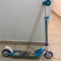 Monopattino bambina frozen