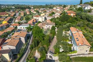 RUSTICO A CAVAION VERONESE