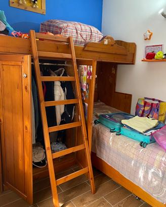 Cameretta in legno di faggio 3 posti letto