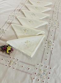 Tovaglia Ricamo a Mano S135