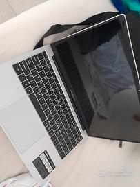 MEDIACOM SMARTBOOK PIU BORSA TUCANO E MOUSE