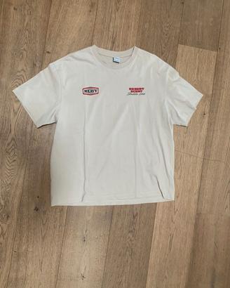 t-shirt BERSHKA  taglia M NUOVA