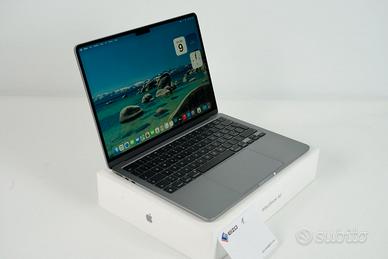 Macbook air M3 2024 8 Gb ram 512 GB HD garanzia