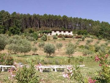 Rustico / Casale di 140 m² con più di 5 locali e b