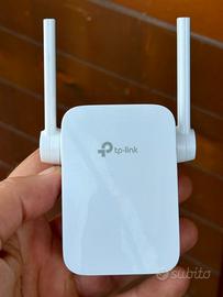 TPLink WiFi Extender RE305