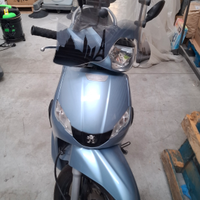 Scooter tweet Peugeot 50cc