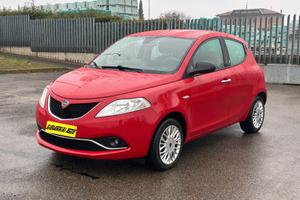 Lancia Ypsilon 1.2 69 CV 5 porte Platinum