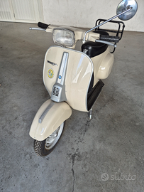 Vespa 50 Special