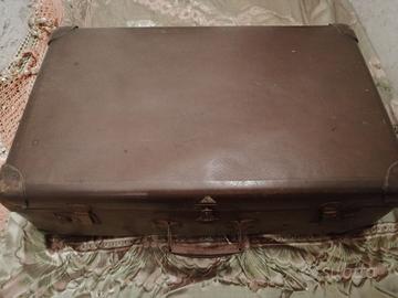 Valigia Vintage marron anni 40 in cartone pressato