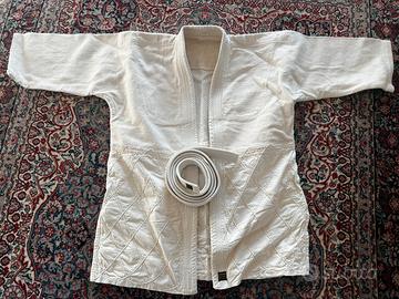 Tuta kimono arti marziali karate judo made Korea