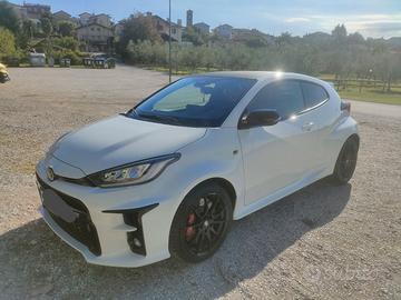 TOYOTA YARIS GR CIRCUIT