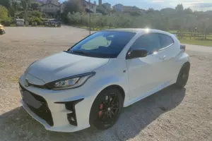 TOYOTA YARIS GR CIRCUIT