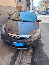 Opel corsa 1.3 td multijet