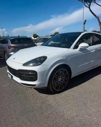 Porsche Cayenne Coupé 4.0 V8 Turbo NESSUN VINCOLO 