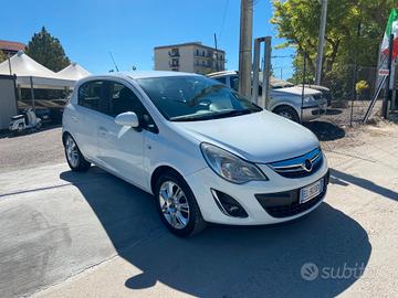 Opel Corsa 1.2 85CV 5 porte GPL-TECH Club