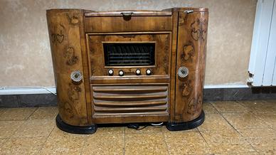 Mobile bar radio e giradischi anni 50