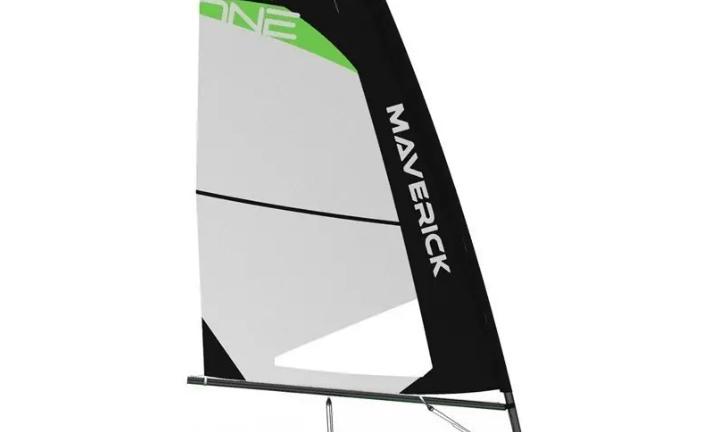 Deriva a vela Maverick