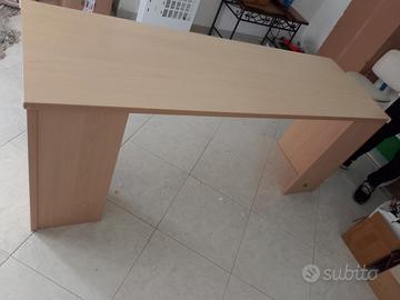 scrivania ufficio 