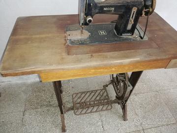 macchina cucire antica