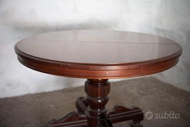 Tavolo Vittoriano antico rotondo allungabile