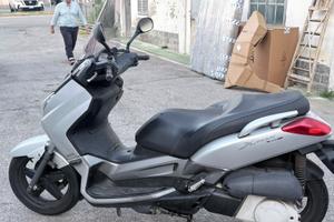 Yamaha xmax x max 250 km  26900