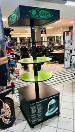 Espositore quattro ripiani