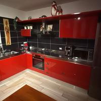 Cucina Scavolini laccata lucida rossa seminuova