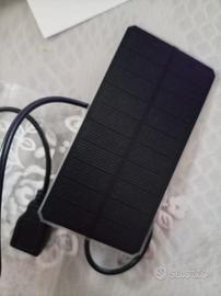 caricabatterie solare telefonino