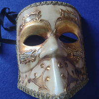 Maschera tipo Veneziano in carta pesta vintage