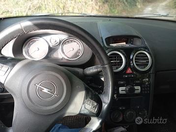 Opel Corsa 1.3 mj 95cv