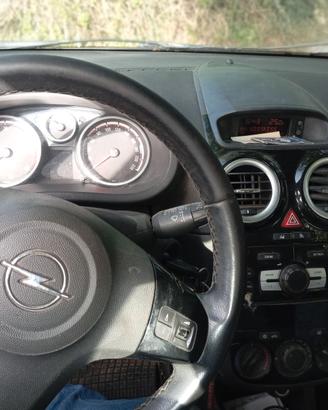 Opel Corsa 1.3 mj 95cv