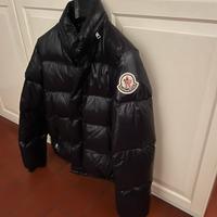 moncler come nuovo.