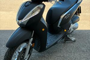 Honda sh 300