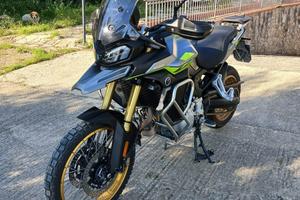 Voge Valico 900