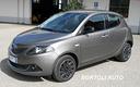 lancia-ypsilon-1-0-firefly-27-000-km-hybrid-gold