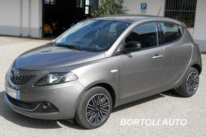 LANCIA Ypsilon 1.0 FIREFLY 27.000 KM HYBRID GOLD