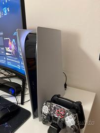 PS5 + due controller+ricarica per controller+borsa