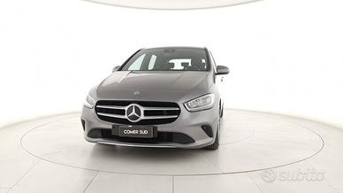 MERCEDES Classe B - W247 2018 - B 180 d Spo U24023