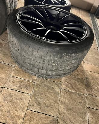 Gomme e cerchi OZ per Porsche 991 GTS