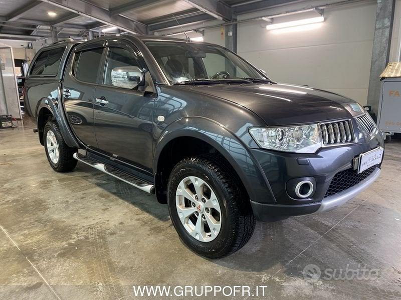 MITSUBISHI L200 (2004-2006)