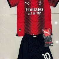 Kit completo Milan 2023/2024