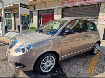 Lancia Ypsilon 2011  KM 83.000