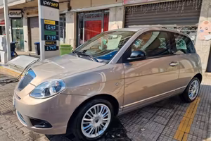 Lancia Ypsilon 2011  KM 83.000
