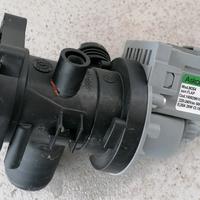 Lavatrice  indesit elettropompa e manicotti