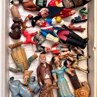 Pinocchio libro e personaggi in legno