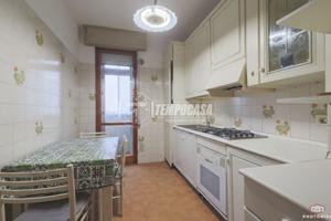 QUADRILOCALE CON ASCENSORE 2 CAMERE E 2 BAGNI PANO